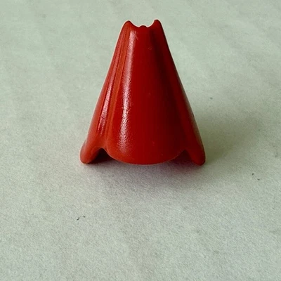 LEGO 6081 6067 - Minifigura, Sombrero de Tocado, en Forma de Cono Alto - Doncella Roja Foto 1 de 4