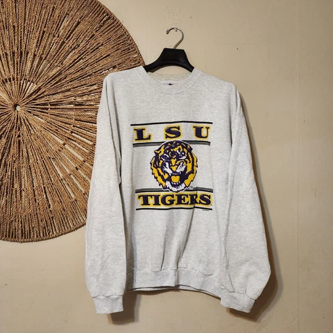 Vintage Louisiana State University LSU Tigers Gray Crewneck Sweatshirt Size XXL Cover