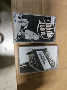 White Lion Cassette  Lot Of 2 Fight To Survive And Mane Attraction - Picture 1 of 7