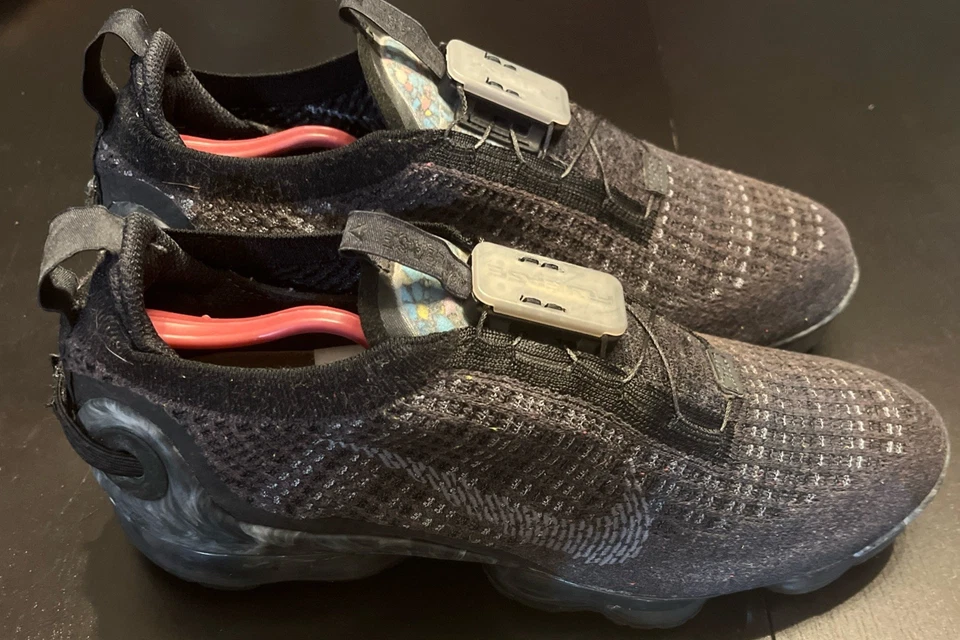 Nike Air VaporMax 2020 Flyknit Negro Gris Oscuro Tenis Zapatos Para Hombre 10.5 Foto 1 de 4