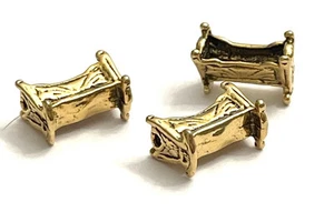 6 Vintage Baby Kreb Charms Prägung für Schmuckherstellung kostenloser Versand - Bild 1 von 3