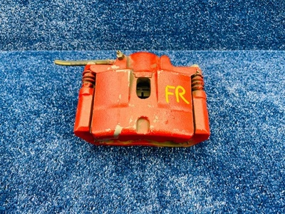 Pinza de freno delantera derecha Chrysler 200 2015-2017 OEM Foto 1 de 4