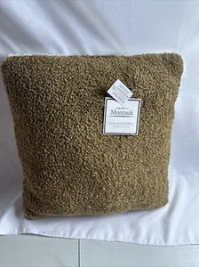Almohada de lana sintética de lujo Montauk 18x18" marrón y blanco nueva - Imagen 1 de 6