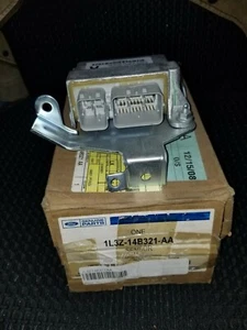 FORD MOTOR COMPANY GENUINE PARTS SENSOR PART # 1L3Z-14B321-AA - Picture 1 of 4