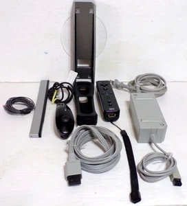 Nintendo Wii Accessories Power & AV Cords/2 Controllers & Cover/Sensor Bar/Stand - Picture 1 of 5