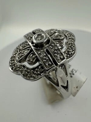 Pretty Art Deco style 9ct White Gold & .18tcw Diamond ring size N 1/2 (7)   5.2g - Image 1 of 4