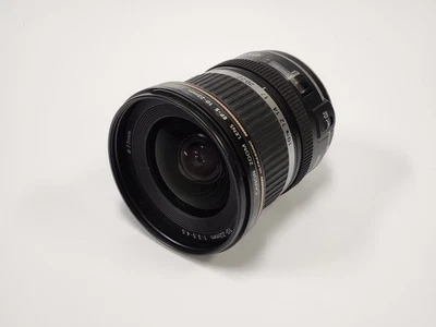 Lente Canon EF-S 10-22 mm F/3,5-4,5 USM SLR Foto 1 de 4