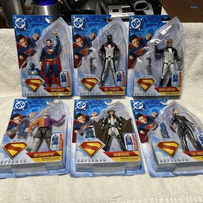 Juego completo de 6 figuras de acción DC Superman 2025 y ROBOT BAF Metamorpho Hawkgirl Foto 1 de 3
