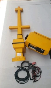 3m Dynatel 2573 ID Cable Pipe Locator w/2273 Transmitter - Picture 1 of 12