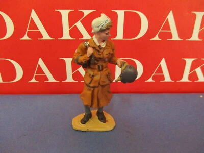 1/27 65mm Soldatino Soldier III Reich Helferin DAK Rote Kreuzer N57 Hobby & Work