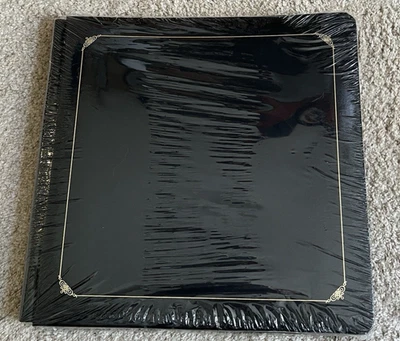 Álbum Creative Memories 12 x 12 negro estilo antiguo borde dorado con páginas selladas Foto 1 de 4