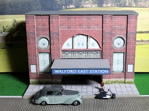 00 scale, Walford Underground Station, Low Relief. Ready-Made. - Picture 1 of 4