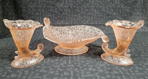 Vintage Fenton, Ming Rose, Centerpiece Bowl and 2 Cornucopia Vases - Uranium - Picture 1 of 19