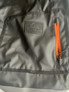 Quiksilver Polyester Backpack Rucksack Daypack NEW - Picture 1 of 14