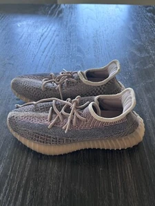 Size 6.5 - adidas Yeezy Boost 350 V2 Fade - Picture 1 of 4