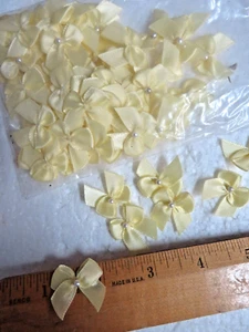 68 individual Yellow satin Bows 1" square Pearl centers Dolls Trim Craft Sewing - Picture 1 of 1