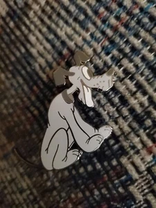 Disney Catalog Animated Short Box Pin Set Puppy Love Pluto LE 3000 Black White - Picture 1 of 10