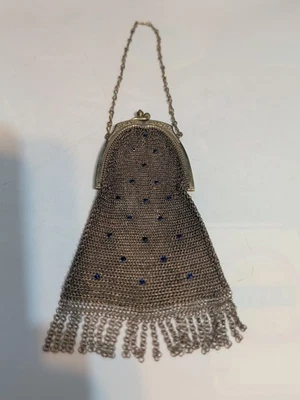 Antiguo Monedero de Malla Esterlina Aleta Vidrio Azul Wow Increíble Estado Foto 1 de 4