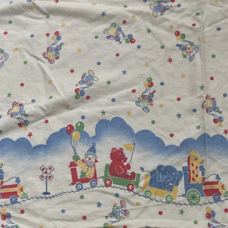 Manta de franela de colección de la década de 1990 para cuna payasos osos jirafas tren Foto 1 de 4