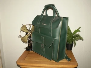 Dr. Martens LARGE Backpack Rucksack Kiev Leder Tasche Umhängetasche 18"x14" (292) - Bild 1 von 6