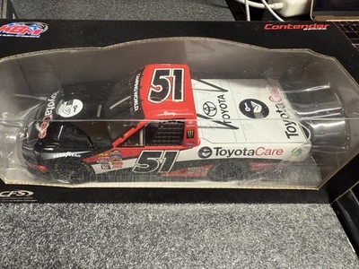 Camión Toyota Tundra Kyle "Rowdy" Busch #51 Toyota Care Sirius XM 2013 1:24 CFS Foto 1 de 3