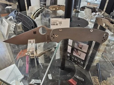 Spyderco PM2 Para Military 2 Maxamet Blade & Dark Gray G-10 C81GPDGY2  USA - Image 1 of 4