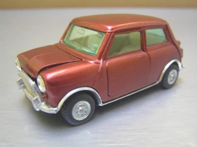 Pilen M 319 Mini Cooper made in Spain 1/43 scale with green windows Near Mint - Image 1 of 4