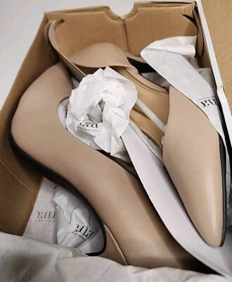 A. N. A. Nude 4.5" Tacones "Claire" Talla 10M(B) Foto 1 de 4