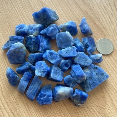 Lot 1066CT. Rough Blue Sapphire Madagascar Top Colors Natural 100% Unheated - Image 1 of 4