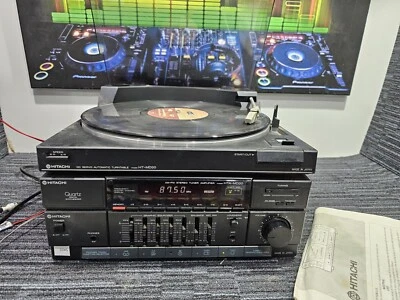 Amplificador sintonizador estéreo J1203 Hitachi HTA-MD22 y REPRODUCTOR DE DISCOS HT-MD20  Foto 1 de 4