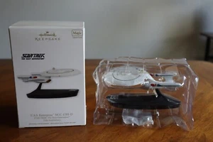 2012 Hallmark Ornament ~ Star Trek ~ USS Enterprise NCC-1701-D - 25t Anniversary - Picture 1 of 12