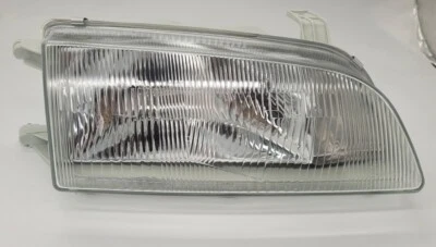 Faro derecho x1 Suzuki Swift Cultus 1989-1995 Foto 1 de 4