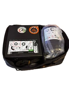 Mercedes Benz Tyre inflation kit With Bag - Picture 1 of 3