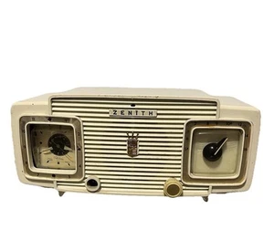 Radio Reloj Zenith Deluxe Vintage Baquelita Americana Años 50 FUNCIONA Necesita Reparación - Imagen 1 de 17