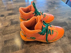 Under Armour Kinder Harper 9 Juice RM Größe 3,5 Y Baseball Stollen Jugend orange - Bild 1 von 5