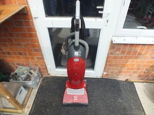 Miele Power Plus S7260 Upright Vacuum Cleaner Twin Motor Bagged - 1800W - Red - Picture 1 of 2