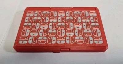 Estuche de almacenamiento de juegos Nintendo Switch para 12 juegos rojo/plateado Foto 1 de 3