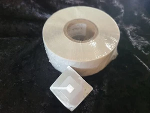 Single ROLL of 8.2 MHZ EAS Security LABELS TAGS 40x40mm (500pcs/Roll) GF4040H PW - Picture 1 of 4