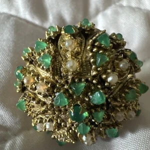 Vintage Austria Womens Brooch Baroque Pearl GreenRhinestone Gold Tone - Picture 1 of 3