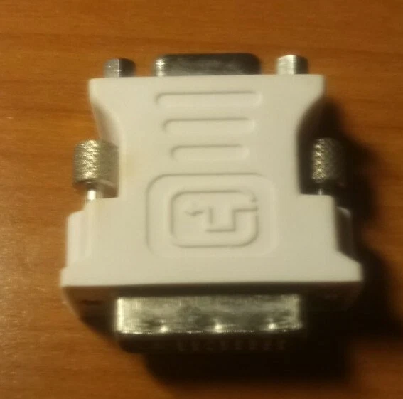 DVI-I Dual Link to VGA Converter - Image 1 of 4