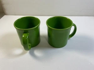 Fiestaware Coffee Mug Set of 2 Shamrock Green 10 oz D Handle Cups RETIRED COLOR - Picture 1 of 5
