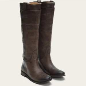 Frye Paige Tall Riding Rugged Leather Boot - Slate Size 8 New without Box - Picture 1 of 9