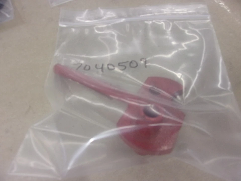 OEM SNAPPER 7040509 SOLDADURA, PESTILLO RTT Foto 1 de 1