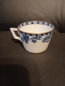 vtg BLUE DELFT by Minton flat can coffee cup made in England gold rim excellent - Picture 1 of 10