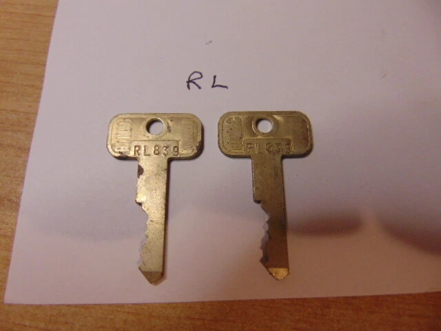 SERIE RL CHIAVE PORTA STIVALE ACCENSIONE HILLMAN SINGER HUMBER SUNBEAM TRIUMPH ROVER P6 - Immagine 1 di 1