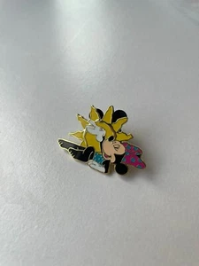 Walt Disney World Cast Lanyard Series 2 - Bathing Beauty Minnie Nr4 - Pin 25464 - Picture 1 of 2