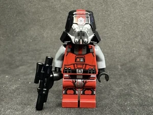 LEGO Star Wars Sith Trooper Dark Red Armor Minifigure Set 75001 - Picture 1 of 3