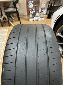 275/35RF21 Michelin Pilot Super Sport ZP Max Performance Summer Run Flat Tire  - Picture 1 of 5