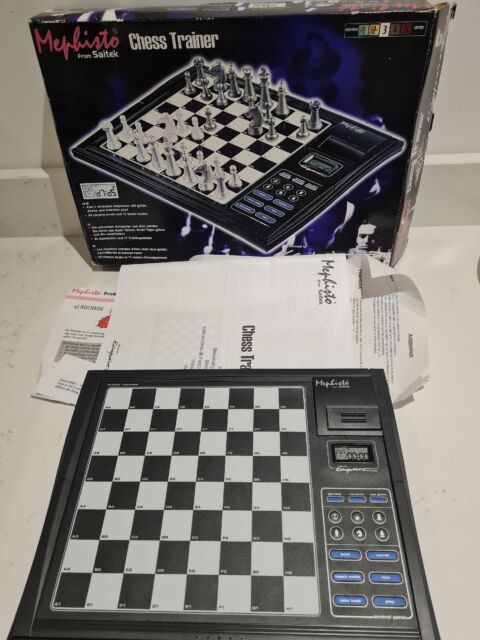 Mephisto Talking Chess Trainer by Saitek Level 3 Complete