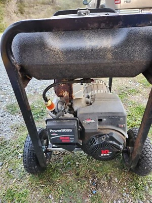 Briggs & Stratton Power Boss 5500 Watt Generator  - Image 1 of 2